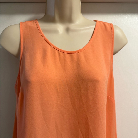 Mossimo Peach Tank Top Split Back Size Medium - Picture 4 of 15